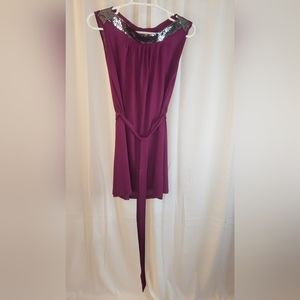 Do & Be, Violet tunic, boat neck with sequins, belt, women's size Medium.